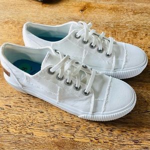 New BLOWFISH MALIBU high wall sneakers, White, Sz 8, NWOB